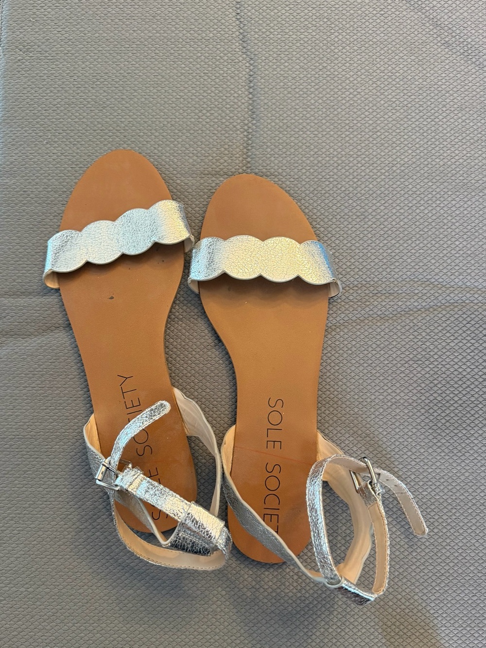Sole Society Silver Scalloped Strap Flat Sandals